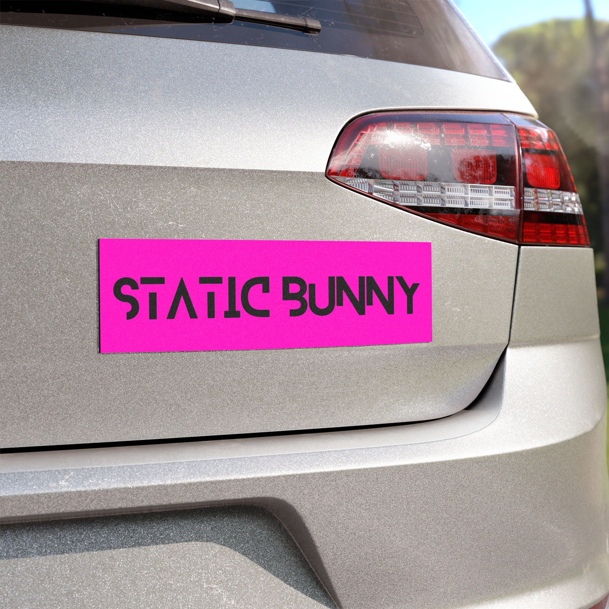 Static Bunny Magnet – Synthwave